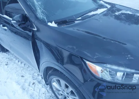 2017 Kia Sorento 3.3L Sxl z USA, uszkodzony, nr VIN 5XYPKDA56HG245076